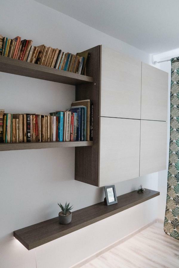 Good Vibes Apartment Câmpulung Moldovenesc Extérieur photo